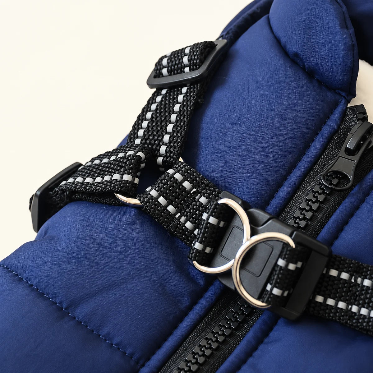 TassVarm™ – Varm hundjacka med sele